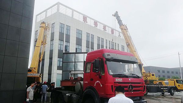 UG环球视讯机械人再次引进新设备，助力企业急剧发展